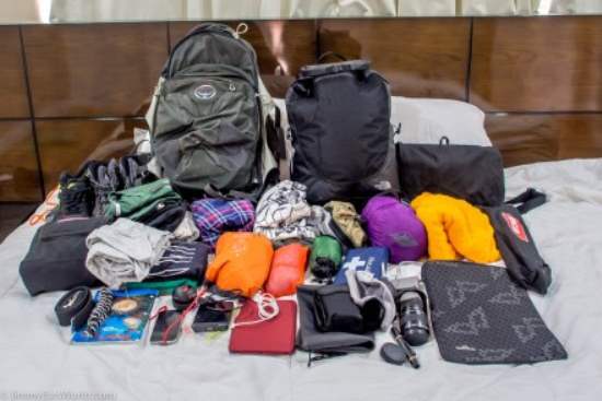Backpacker Tips: What Clothes Should I Take?